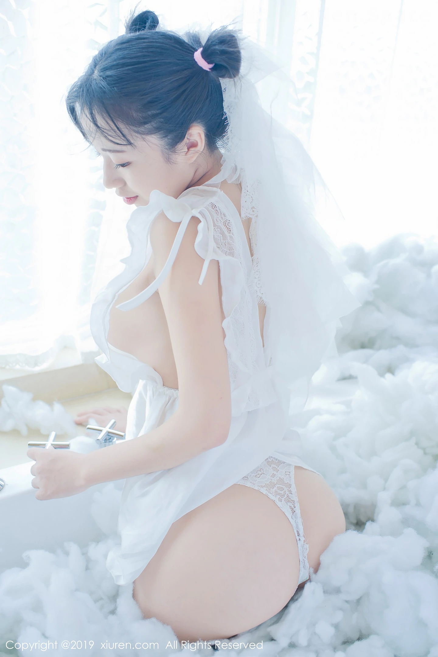 图片[3]-[XiuRen秀人网]VOL.1313 豪乳嫩模仓井优香私房白色蕾丝薄纱露傲人豪乳撩人诱惑写真45P-秀人网官方网站